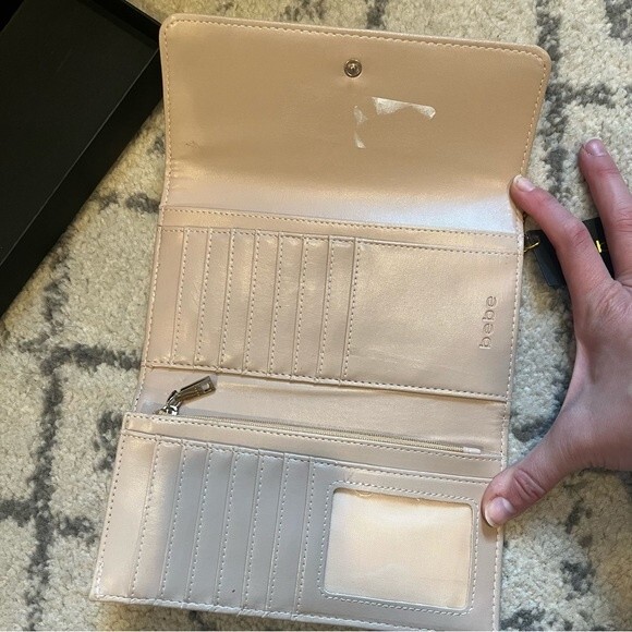 NWT Bebe Beige Alexis Flap Wallet - Picture 4 of 5